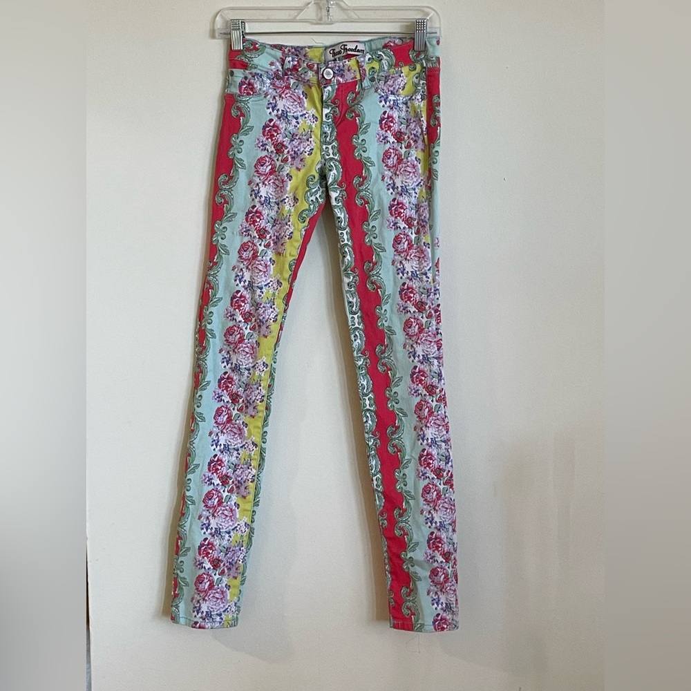 True Freedom Jeans